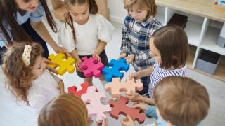 Help Wanted: Assistant Teacher Policies in State-Funded Preschool