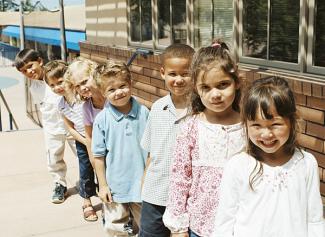 kids in line